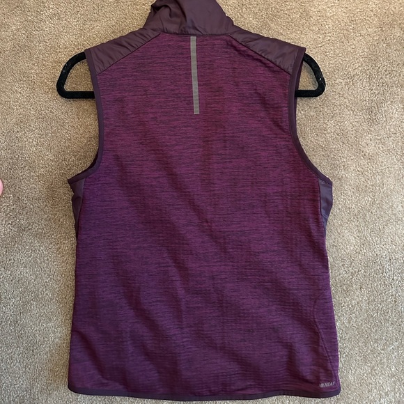 New Balance Vest - Picture 2 of 5